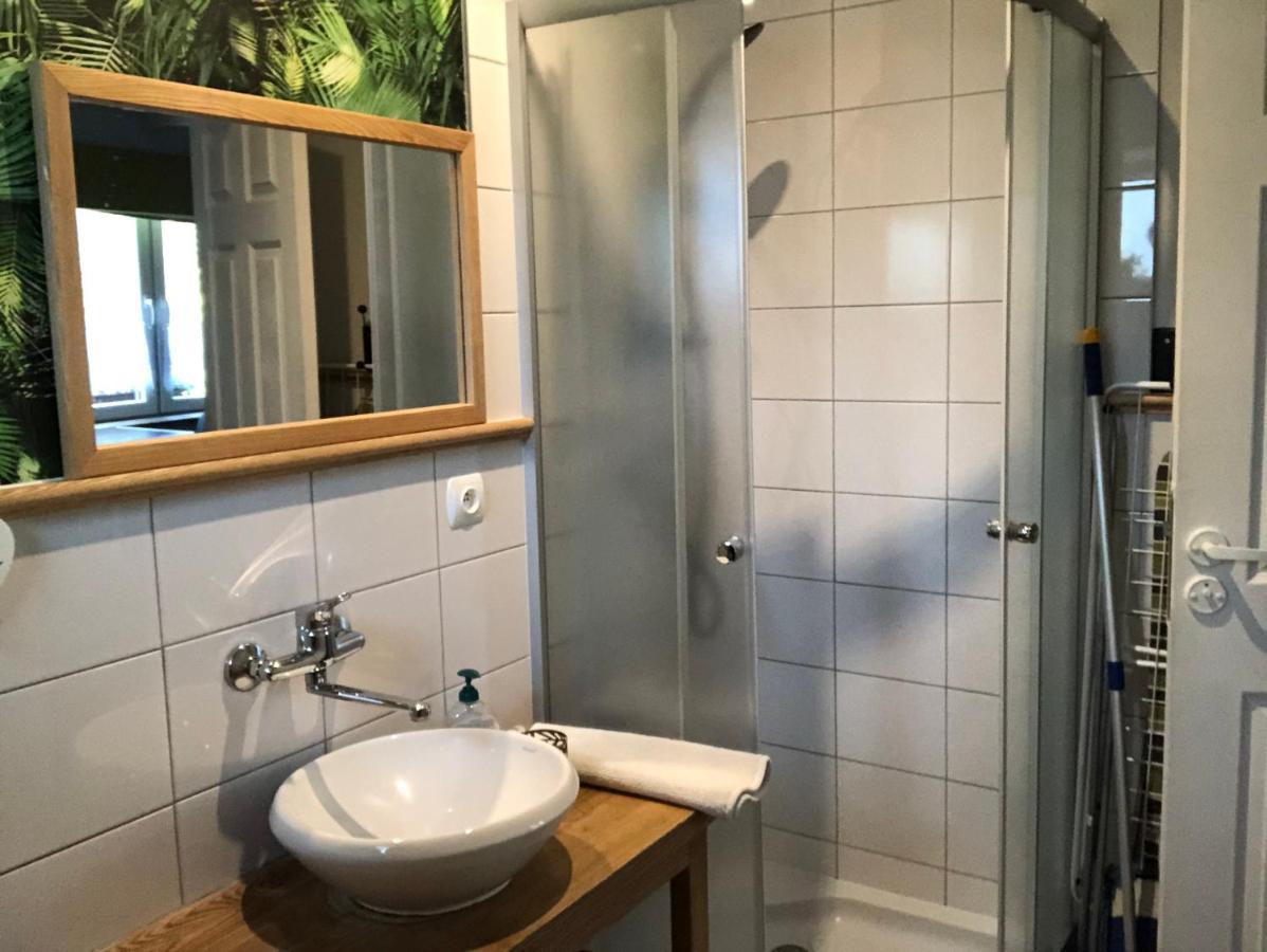 Domek Pod Lasem Pogorzelica  Eksteriør bilde